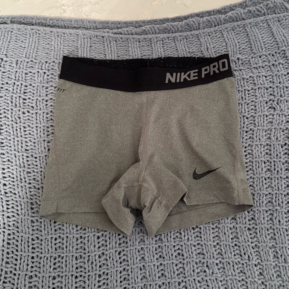 Gray Nike Pro Spandex